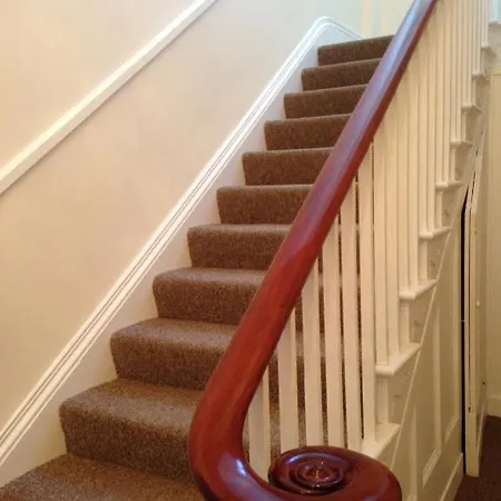 فندق The Corner House وايتهيفين